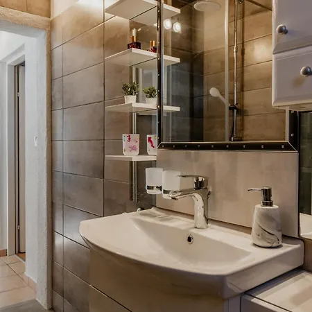 Apartamento By The Sea - 22949